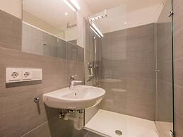 Tasteful Apartment in Fulpmes