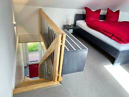 Bente Modern Retreat