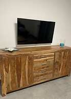 Bente Modern Retreat