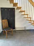 Bente Modern Retreat