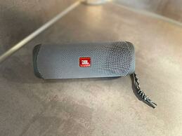 Bente Modern Retreat