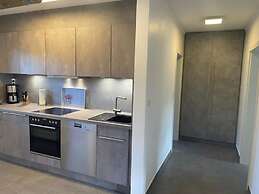 Bente Modern Retreat