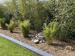 Bente Modern Retreat