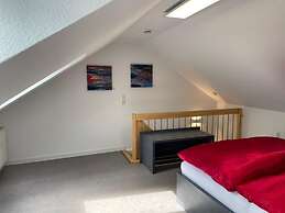 Bente Modern Retreat