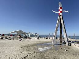 Elsewhere Comfortable Holiday Residence