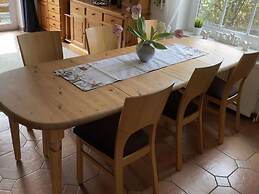 Elsewhere Comfortable Holiday Residence