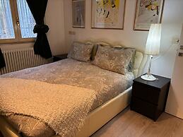 Beautiful Apartment Near Riviera