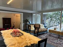 Beautiful Apartment Near Riviera