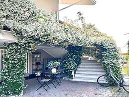 Beautiful Apartment Near Riviera