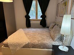 Beautiful Apartment Near Riviera