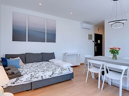 Modern Apartment With Large Covered Terrace