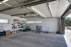 Modern Apartment With Large Covered Terrace