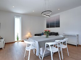 Modern Apartment With Large Covered Terrace