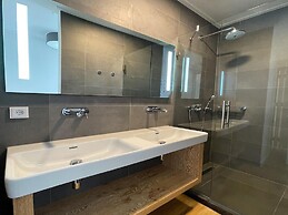 Beautiful Wellness Villa With Sauna