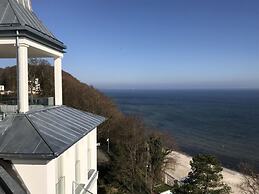 Apartment on the Beach in Sellin