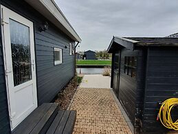 Pleasant Holiday Home in Giethoorn With Terrace