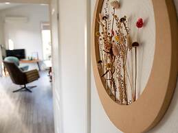 Pleasant Holiday Home in Giethoorn With Terrace