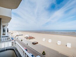 Apartment in Koksijde With sea Beach