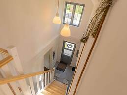 House by the Paddock