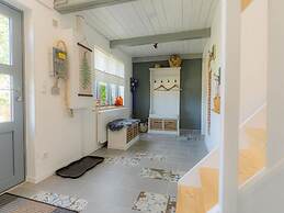 House by the Paddock