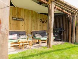 House by the Paddock