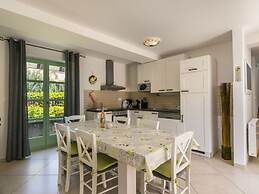 Villa Zelda Comfortable Holiday Residence