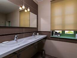 Villa Zelda Comfortable Holiday Residence