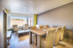 Apartment Near Dunes With Sea View