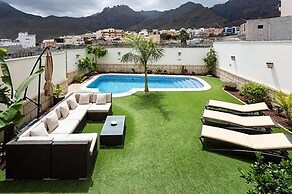 Belvilla by OYO Villa in Adeje