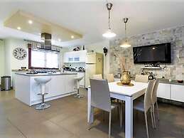 Belvilla by OYO Villa in Adeje