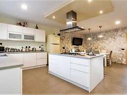 Belvilla by OYO Villa in Adeje