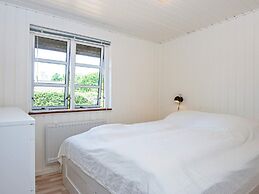 6 Person Holiday Home in Ulfborg