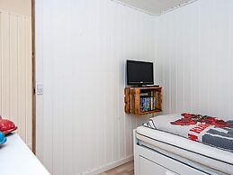 6 Person Holiday Home in Ulfborg