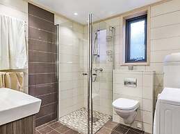 6 Person Holiday Home in Vossestrand