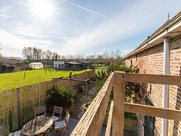 Welcoming Holiday Home With Garden