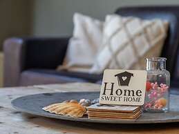 Welcoming Holiday Home With Garden