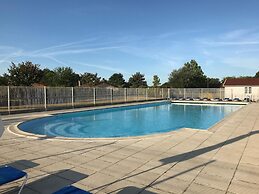 Relaxing Holiday Home With Pool in Les Forges