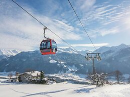 Apartment With Sauna Right on the ski Slope
