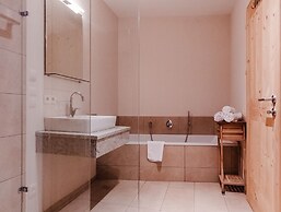 Apartment With Sauna Right on the ski Slope