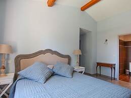 Spacious Holiday Home in Grimaud With Large Garden