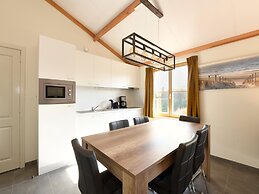 Cozy Dune House Near Koksijde