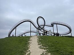 Sterkrade 1 Comfortable Holiday Residence