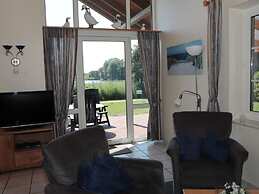 Starfish Modern Retreat