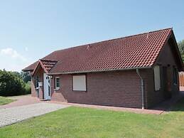 Starfish Modern Retreat