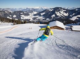 Exclusives Ski-in & Ski-out Apartment in Ellmau