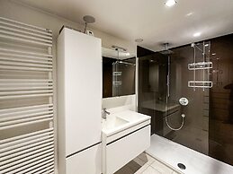 Apartment in Nieuwpoort With Terrace