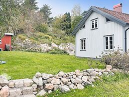 4 Star Holiday Home in Tanumshede-by Traum