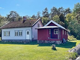 4 Star Holiday Home in Tanumshede-by Traum