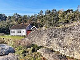 4 Star Holiday Home in Tanumshede-by Traum