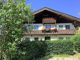 Comfortable Holiday Home With Garden in Leogang